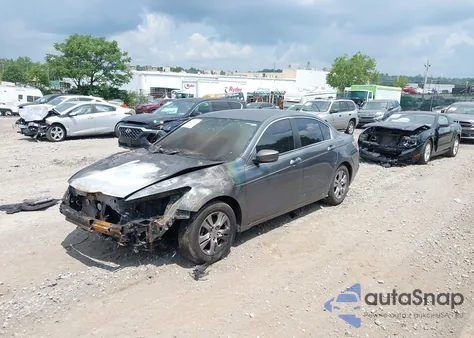 2011 Honda Accord 2.4 Se from USA, damaged, VIN 1HGCP2F62BA054737